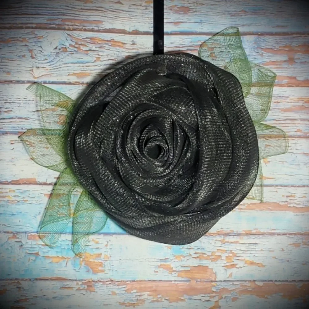 Black Rose Wreath